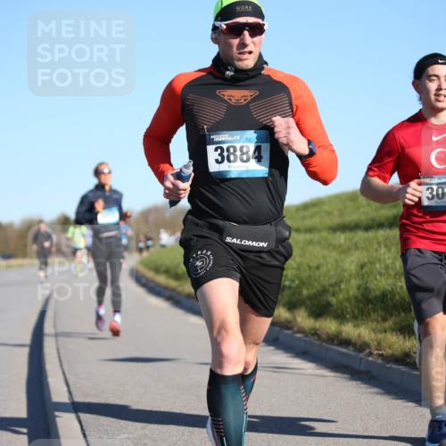 06.04.2025 - 44. Internationalen Wilhelmsburger Insellauf Jannik Wohlers http://msf.ph/oto/7609575 06.04.2025 09:23:43 Laufen 3884, 3049 meine-sportfotos.de