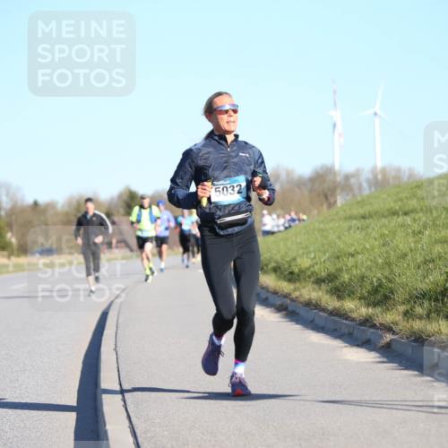 06.04.2025 - 44. Internationalen Wilhelmsburger Insellauf Jannik Wohlers http://msf.ph/oto/7609583 06.04.2025 09:23:44 Laufen 5032 meine-sportfotos.de