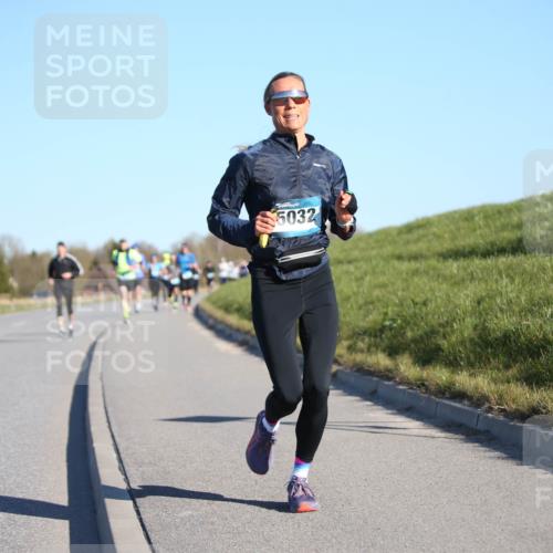 06.04.2025 - 44. Internationalen Wilhelmsburger Insellauf Jannik Wohlers http://msf.ph/oto/7609617 06.04.2025 09:23:45 Laufen 5032 meine-sportfotos.de