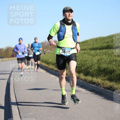 06.04.2025 - 44. Internationalen Wilhelmsburger Insellauf Jannik Wohlers http://msf.ph/oto/7609636 06.04.2025 09:23:53 Laufen 3610 meine-sportfotos.de