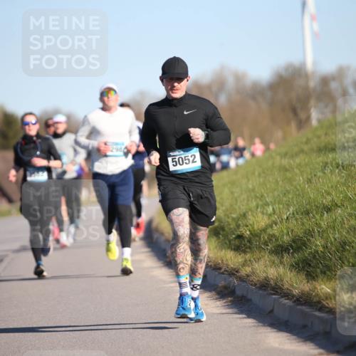 06.04.2025 - 44. Internationalen Wilhelmsburger Insellauf Jannik Wohlers http://msf.ph/oto/7609708 06.04.2025 09:24:02 Laufen 298, 5052 meine-sportfotos.de
