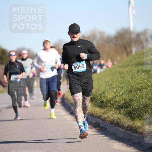 06.04.2025 - 44. Internationalen Wilhelmsburger Insellauf Jannik Wohlers http://msf.ph/oto/7609710 06.04.2025 09:24:02 Laufen 429, 5052 meine-sportfotos.de