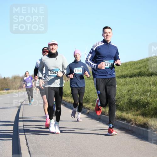 06.04.2025 - 44. Internationalen Wilhelmsburger Insellauf Jannik Wohlers http://msf.ph/oto/7609784 06.04.2025 09:24:11 Laufen 3343, 4310, 3195, 3344 meine-sportfotos.de