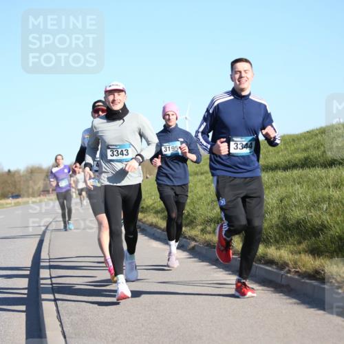 06.04.2025 - 44. Internationalen Wilhelmsburger Insellauf Jannik Wohlers http://msf.ph/oto/7609787 06.04.2025 09:24:11 Laufen 4310, 3343, 3195, 3344 meine-sportfotos.de
