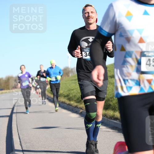 06.04.2025 - 44. Internationalen Wilhelmsburger Insellauf Jannik Wohlers http://msf.ph/oto/7609823 06.04.2025 09:24:13 Laufen 34, 4553 meine-sportfotos.de