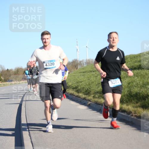 06.04.2025 - 44. Internationalen Wilhelmsburger Insellauf Jannik Wohlers http://msf.ph/oto/7609912 06.04.2025 09:24:21 Laufen 4044, 4320, 3323 meine-sportfotos.de