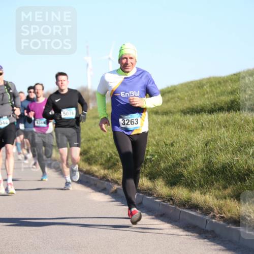 06.04.2025 - 44. Internationalen Wilhelmsburger Insellauf Jannik Wohlers http://msf.ph/oto/7609936 06.04.2025 09:24:23 Laufen 3443, 4044, 438, 5076, 3263 meine-sportfotos.de