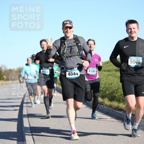 06.04.2025 - 44. Internationalen Wilhelmsburger Insellauf Jannik Wohlers http://msf.ph/oto/7609979 06.04.2025 09:24:26 Laufen 372, 3443, 23, 73, 4044, 4385, 5076 meine-sportfotos.de