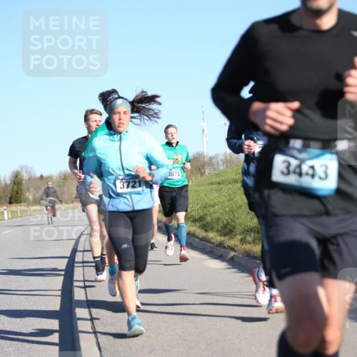 06.04.2025 - 44. Internationalen Wilhelmsburger Insellauf Jannik Wohlers http://msf.ph/oto/7610034 06.04.2025 09:24:28 Laufen 073, 3443 meine-sportfotos.de