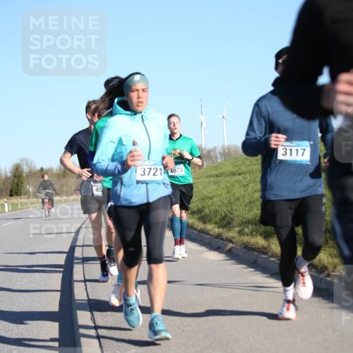 06.04.2025 - 44. Internationalen Wilhelmsburger Insellauf Jannik Wohlers http://msf.ph/oto/7610041 06.04.2025 09:24:28 Laufen 45, 3721, 4073, 3117, 3443 meine-sportfotos.de