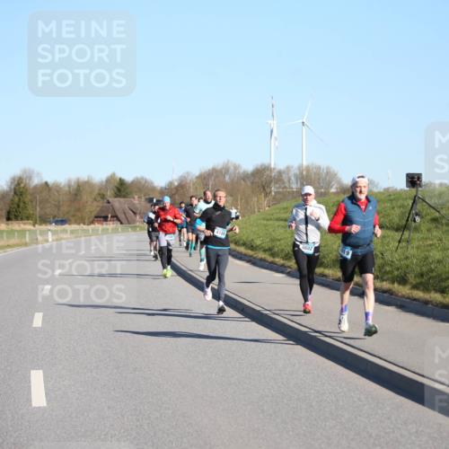 06.04.2025 - 44. Internationalen Wilhelmsburger Insellauf Jannik Wohlers http://msf.ph/oto/7610137 06.04.2025 09:25:28 Laufen 4189, 4602, 019 meine-sportfotos.de