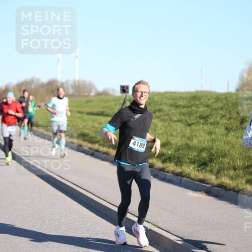 06.04.2025 - 44. Internationalen Wilhelmsburger Insellauf Jannik Wohlers http://msf.ph/oto/7610187 06.04.2025 09:25:32 Laufen 4602, 4189 meine-sportfotos.de