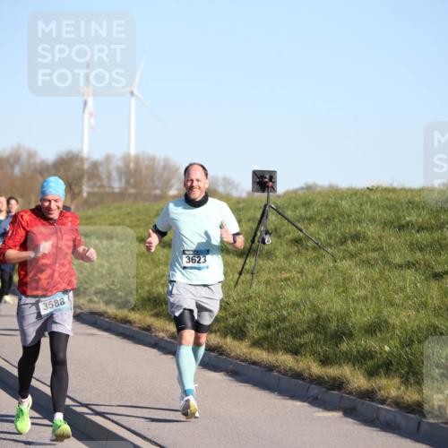 06.04.2025 - 44. Internationalen Wilhelmsburger Insellauf Jannik Wohlers http://msf.ph/oto/7610199 06.04.2025 09:25:33 Laufen 3623, 3588 meine-sportfotos.de