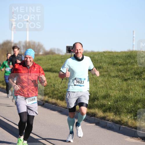 06.04.2025 - 44. Internationalen Wilhelmsburger Insellauf Jannik Wohlers http://msf.ph/oto/7610215 06.04.2025 09:25:34 Laufen 3588, 3623 meine-sportfotos.de