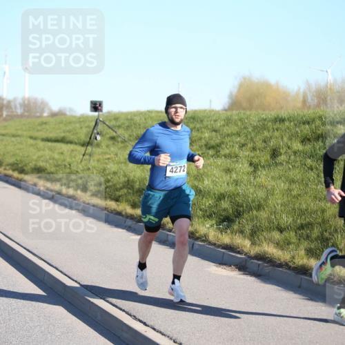 06.04.2025 - 44. Internationalen Wilhelmsburger Insellauf Jannik Wohlers http://msf.ph/oto/7610303 06.04.2025 09:25:41 Laufen 4272, 3564 meine-sportfotos.de