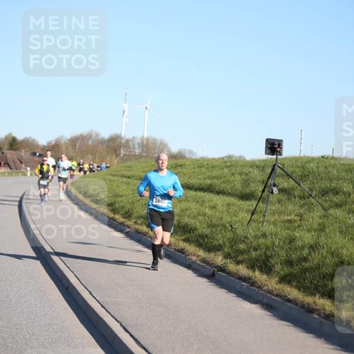 06.04.2025 - 44. Internationalen Wilhelmsburger Insellauf Jannik Wohlers http://msf.ph/oto/7610336 06.04.2025 09:25:47 Laufen 3806 meine-sportfotos.de