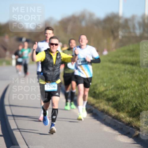 06.04.2025 - 44. Internationalen Wilhelmsburger Insellauf Jannik Wohlers http://msf.ph/oto/7610351 06.04.2025 09:25:51 Laufen 5206 meine-sportfotos.de