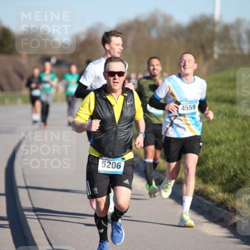 06.04.2025 - 44. Internationalen Wilhelmsburger Insellauf Jannik Wohlers http://msf.ph/oto/7610368 06.04.2025 09:25:52 Laufen 23, 5206, 4559 meine-sportfotos.de