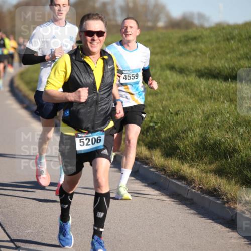 06.04.2025 - 44. Internationalen Wilhelmsburger Insellauf Jannik Wohlers http://msf.ph/oto/7610392 06.04.2025 09:25:54 Laufen 2023, 5206, 4559 meine-sportfotos.de