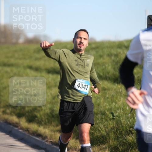 06.04.2025 - 44. Internationalen Wilhelmsburger Insellauf Jannik Wohlers http://msf.ph/oto/7610413 06.04.2025 09:25:56 Laufen 4347, 3297 meine-sportfotos.de