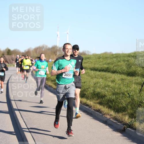 06.04.2025 - 44. Internationalen Wilhelmsburger Insellauf Jannik Wohlers http://msf.ph/oto/7610489 06.04.2025 09:26:04 Laufen 5026, 3651 meine-sportfotos.de