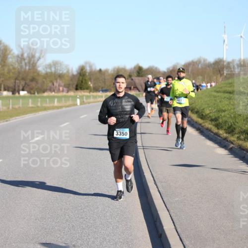 06.04.2025 - 44. Internationalen Wilhelmsburger Insellauf Jannik Wohlers http://msf.ph/oto/7610525 06.04.2025 09:26:07 Laufen 3350, 4223 meine-sportfotos.de