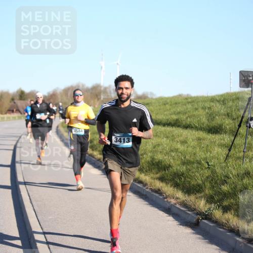 06.04.2025 - 44. Internationalen Wilhelmsburger Insellauf Jannik Wohlers http://msf.ph/oto/7610593 06.04.2025 09:26:12 Laufen 4584, 3413 meine-sportfotos.de