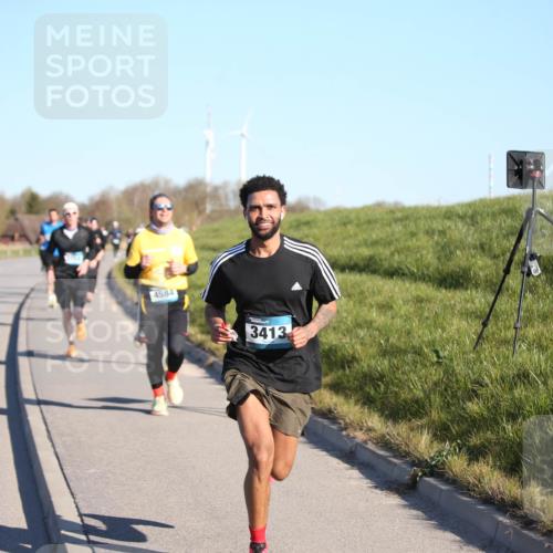 06.04.2025 - 44. Internationalen Wilhelmsburger Insellauf Jannik Wohlers http://msf.ph/oto/7610599 06.04.2025 09:26:12 Laufen 4584, 3413 meine-sportfotos.de