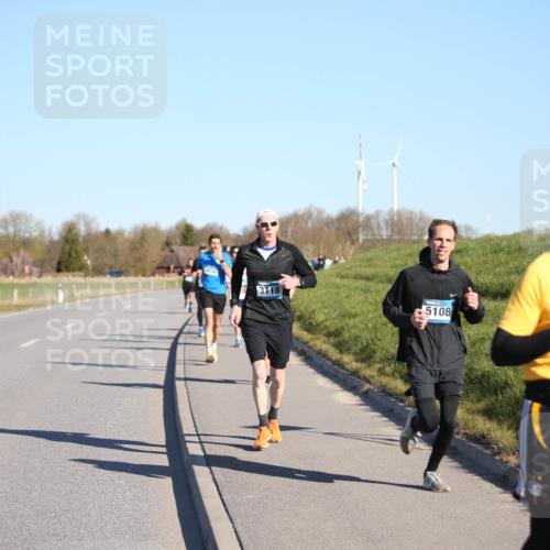 06.04.2025 - 44. Internationalen Wilhelmsburger Insellauf Jannik Wohlers http://msf.ph/oto/7610632 06.04.2025 09:26:14 Laufen 4030, 3118, 5108, 4584 meine-sportfotos.de