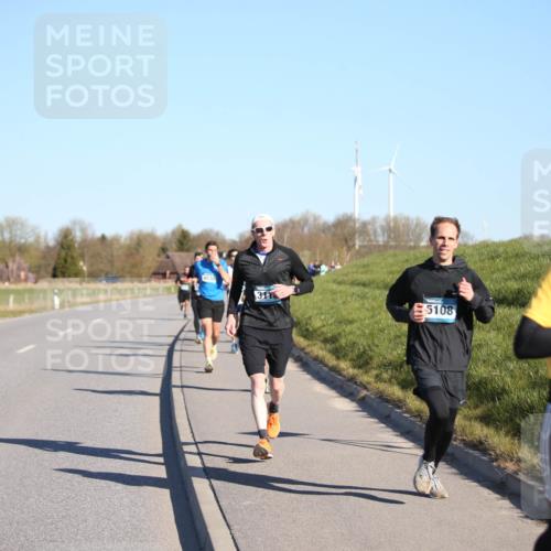 06.04.2025 - 44. Internationalen Wilhelmsburger Insellauf Jannik Wohlers http://msf.ph/oto/7610634 06.04.2025 09:26:14 Laufen 4030, 311, 5108, 4584 meine-sportfotos.de