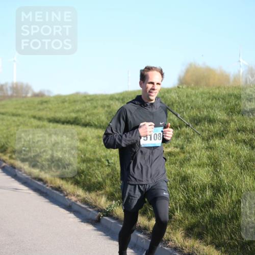 06.04.2025 - 44. Internationalen Wilhelmsburger Insellauf Jannik Wohlers http://msf.ph/oto/7610651 06.04.2025 09:26:15 Laufen 3118, 5108 meine-sportfotos.de