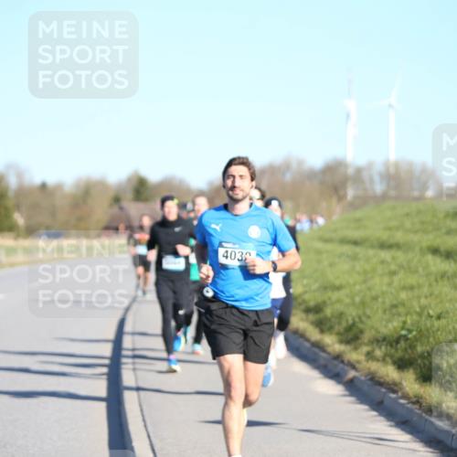 06.04.2025 - 44. Internationalen Wilhelmsburger Insellauf Jannik Wohlers http://msf.ph/oto/7610670 06.04.2025 09:26:18 Laufen 403 meine-sportfotos.de