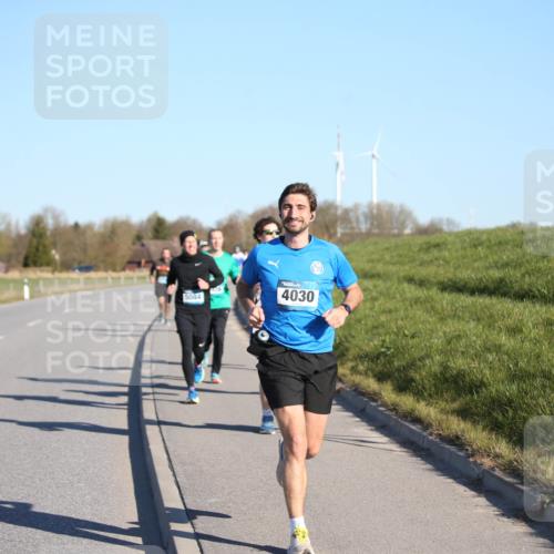 06.04.2025 - 44. Internationalen Wilhelmsburger Insellauf Jannik Wohlers http://msf.ph/oto/7610675 06.04.2025 09:26:18 Laufen 4030, 5084 meine-sportfotos.de