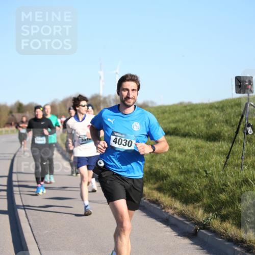 06.04.2025 - 44. Internationalen Wilhelmsburger Insellauf Jannik Wohlers http://msf.ph/oto/7610686 06.04.2025 09:26:19 Laufen 5084, 4030 meine-sportfotos.de