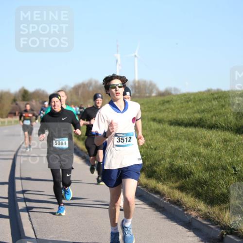 06.04.2025 - 44. Internationalen Wilhelmsburger Insellauf Jannik Wohlers http://msf.ph/oto/7610700 06.04.2025 09:26:20 Laufen 3512, 5084 meine-sportfotos.de