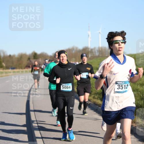 06.04.2025 - 44. Internationalen Wilhelmsburger Insellauf Jannik Wohlers http://msf.ph/oto/7610708 06.04.2025 09:26:21 Laufen 5084, 3512 meine-sportfotos.de