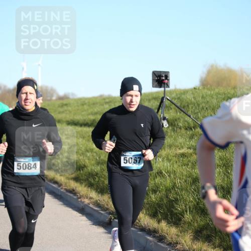 06.04.2025 - 44. Internationalen Wilhelmsburger Insellauf Jannik Wohlers http://msf.ph/oto/7610719 06.04.2025 09:26:22 Laufen 382, 5084, 5067, 3512 meine-sportfotos.de