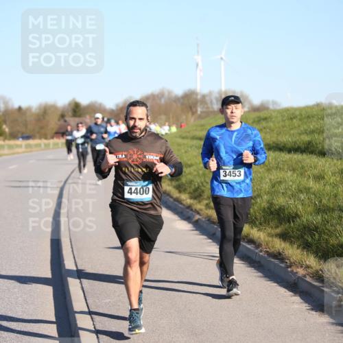 06.04.2025 - 44. Internationalen Wilhelmsburger Insellauf Jannik Wohlers http://msf.ph/oto/7610779 06.04.2025 09:26:26 Laufen 4400, 3453 meine-sportfotos.de