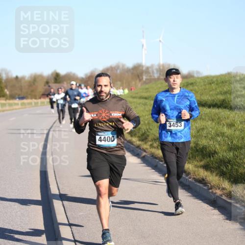 06.04.2025 - 44. Internationalen Wilhelmsburger Insellauf Jannik Wohlers http://msf.ph/oto/7610782 06.04.2025 09:26:26 Laufen 4400, 3453 meine-sportfotos.de