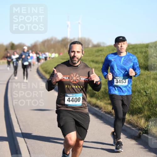 06.04.2025 - 44. Internationalen Wilhelmsburger Insellauf Jannik Wohlers http://msf.ph/oto/7610797 06.04.2025 09:26:27 Laufen 3453, 4400 meine-sportfotos.de