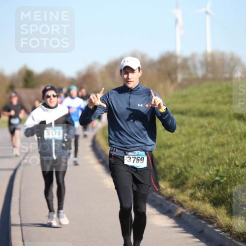 06.04.2025 - 44. Internationalen Wilhelmsburger Insellauf Jannik Wohlers http://msf.ph/oto/7610832 06.04.2025 09:26:31 Laufen 5178, 3769 meine-sportfotos.de