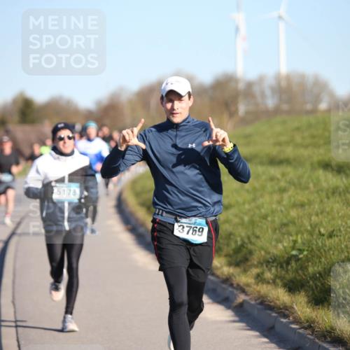 06.04.2025 - 44. Internationalen Wilhelmsburger Insellauf Jannik Wohlers http://msf.ph/oto/7610839 06.04.2025 09:26:31 Laufen 5178, 3769 meine-sportfotos.de