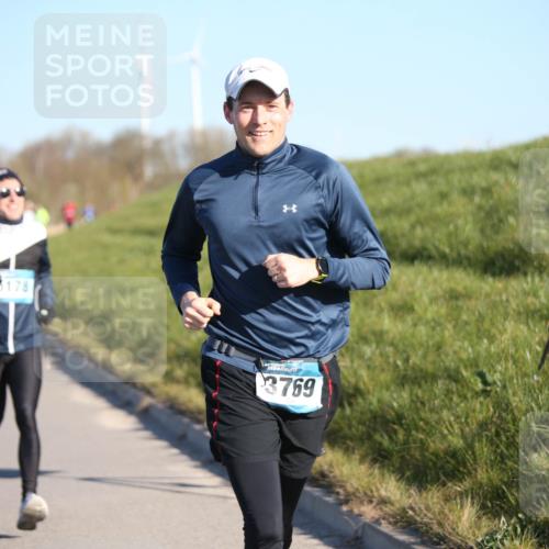 06.04.2025 - 44. Internationalen Wilhelmsburger Insellauf Jannik Wohlers http://msf.ph/oto/7610850 06.04.2025 09:26:32 Laufen 3178, 3769 meine-sportfotos.de