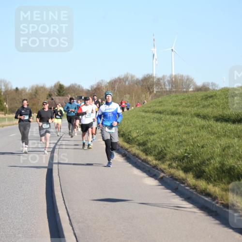 06.04.2025 - 44. Internationalen Wilhelmsburger Insellauf Jannik Wohlers http://msf.ph/oto/7610861 06.04.2025 09:26:34 Laufen 4283, 4449, 3095 meine-sportfotos.de