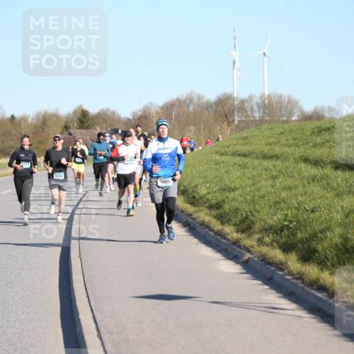 06.04.2025 - 44. Internationalen Wilhelmsburger Insellauf Jannik Wohlers http://msf.ph/oto/7610864 06.04.2025 09:26:34 Laufen 4283, 4449, 5095 meine-sportfotos.de