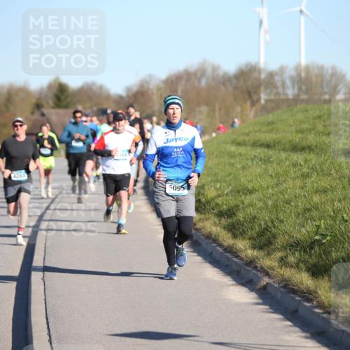 06.04.2025 - 44. Internationalen Wilhelmsburger Insellauf Jannik Wohlers http://msf.ph/oto/7610879 06.04.2025 09:26:35 Laufen 1234, 4283, 4449, 5095 meine-sportfotos.de