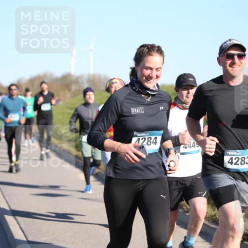 06.04.2025 - 44. Internationalen Wilhelmsburger Insellauf Jannik Wohlers http://msf.ph/oto/7610978 06.04.2025 09:26:41 Laufen 4284, 444, 4283 meine-sportfotos.de