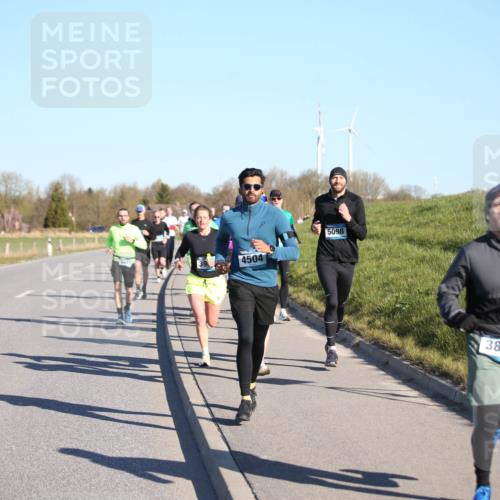 06.04.2025 - 44. Internationalen Wilhelmsburger Insellauf Jannik Wohlers http://msf.ph/oto/7611014 06.04.2025 09:26:43 Laufen 3447, 4504, 5098, 3832 meine-sportfotos.de