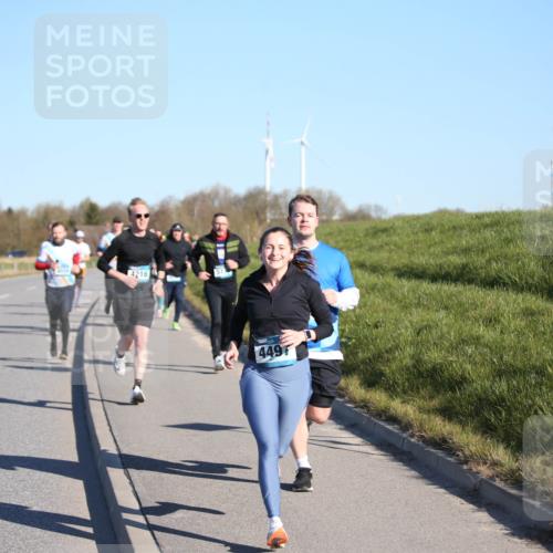 06.04.2025 - 44. Internationalen Wilhelmsburger Insellauf Jannik Wohlers http://msf.ph/oto/7611078 06.04.2025 09:26:49 Laufen 313, 4216, 4497 meine-sportfotos.de