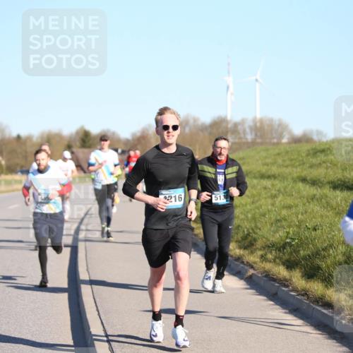 06.04.2025 - 44. Internationalen Wilhelmsburger Insellauf Jannik Wohlers http://msf.ph/oto/7611095 06.04.2025 09:26:50 Laufen 216, 5130, 5029 meine-sportfotos.de